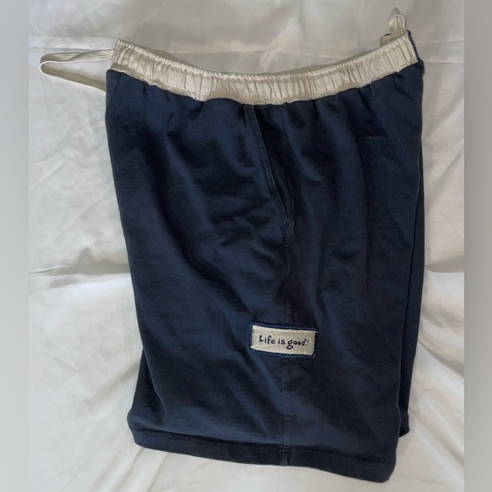 Vintage “Life is Good” 5 inch seam shorts